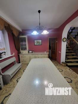 Дом 160м², 2-этажный, участок 10 сот.  