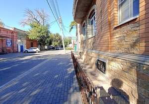 Дом 251м², 3-этажный, участок 8 сот.  