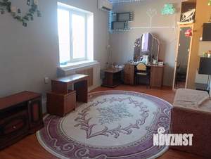 Коттедж 269м², 3-этажный, участок 6 сот.  