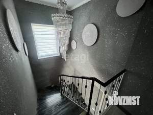 Дом 200м², 2-этажный, участок 4 сот.  