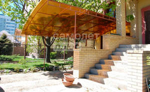 Дом 356м&sup2;, 3-этажный, участок 7 сот.  