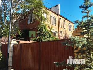 Дом 408м&sup2;, 2-этажный, участок 8 сот.  