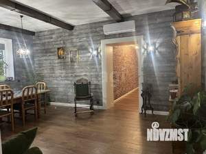 Дом 278м², 2-этажный, участок 10 сот.  