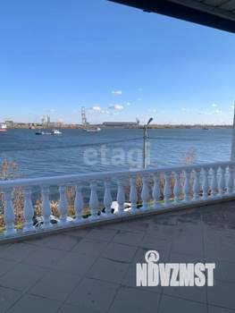 Таунхаус 356м², 2-этажный, участок 6 сот.  