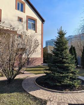Дом 350м², 2-этажный, участок 7 сот.  