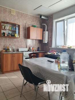 Дом 240м², 2-этажный, участок 13 сот.  