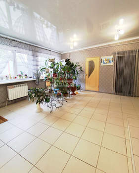 Дом 270м², 1-этажный, участок 3 сот.  