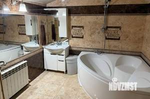 Дом 120м&sup2;, 2-этажный, участок 4 сот.  