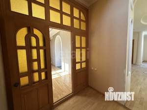 Дом 390м², 3-этажный, участок 6 сот.  