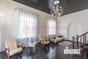 Коттедж 354м², 2-этажный, участок 7 сот.  