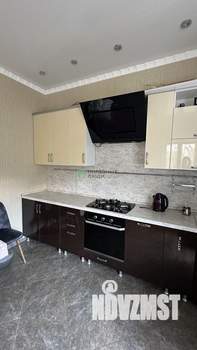 Дом 203м², 2-этажный, участок 8 сот.  