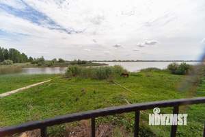 Коттедж 340м&sup2;, 3-этажный, участок 9 сот.  