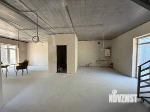 Дом 163м&sup2;, 2-этажный, участок 3 сот.  