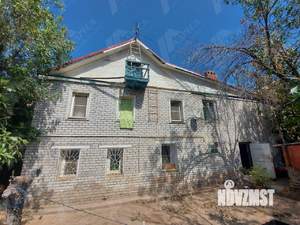 Дом 215м², 2-этажный, участок 3 сот.  
