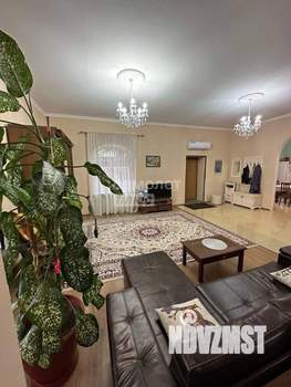 Дом 360м², 2-этажный, участок 4 сот.  