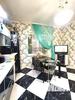 Дом 195м², 2-этажный, участок 6 сот.  