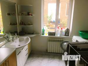 Дом 680м², 3-этажный, участок 20 сот.  