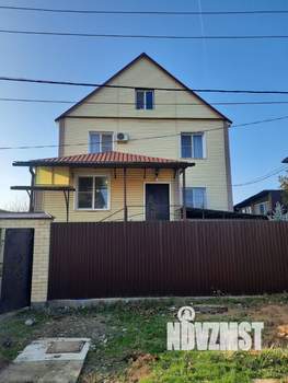 Дом 294м², 2-этажный, участок 6 сот.  