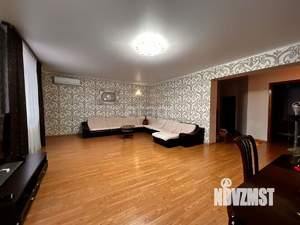 Дом 307м², 3-этажный, участок 6 сот.  