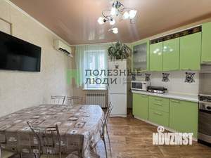 Дом 248м², 2-этажный, участок 4 сот.  