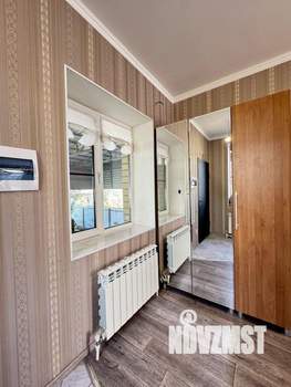 Дом 230м&sup2;, 2-этажный, участок 7 сот.  