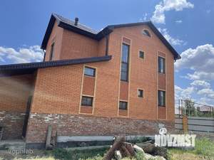 Дом 267м&sup2;, 3-этажный, участок 6 сот.  