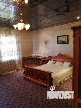 Дом 353м², 3-этажный, участок 6 сот.  