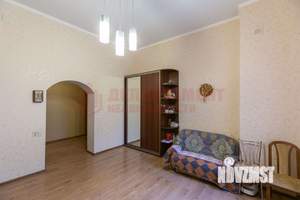 Коттедж 354м², 2-этажный, участок 7 сот.  