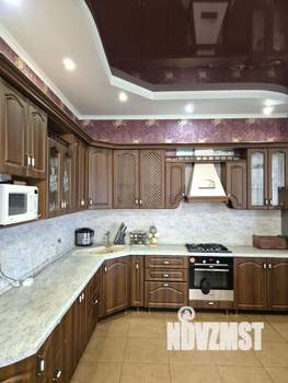 Дом 190м², 2-этажный, участок 7 сот.  