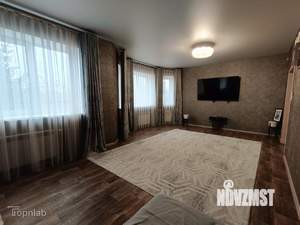 Дом 184м², 2-этажный, участок 6 сот.  