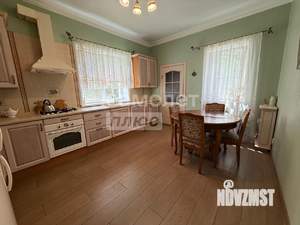 Дом 173м², 2-этажный, участок 7 сот.  