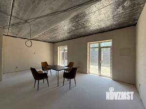 Дом 163м&sup2;, 2-этажный, участок 3 сот.  