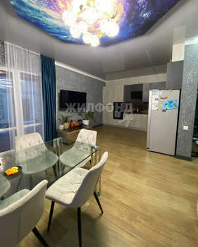 Дом 150м², 2-этажный, участок 5 сот.  