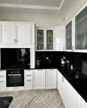 Дом 390м², 4-этажный, участок 10 сот.  