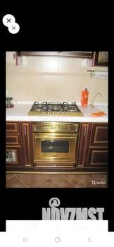 Коттедж 380м², 3-этажный, участок 10 сот.  