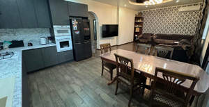 Дом 166м², 2-этажный, участок 342 сот.  