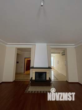 Коттедж 629м², 2-этажный, участок 18 сот.  