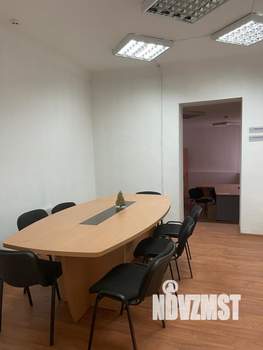 Дом 233м², 2-этажный, участок 1 сот.  