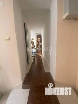 Дом 300м², 3-этажный, участок 6 сот.  