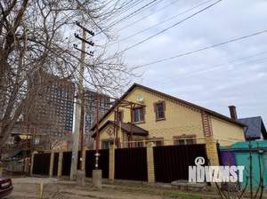 Дом 247м&sup2;, 2-этажный, участок 5 сот.  