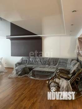 Таунхаус 356м², 3-этажный, участок 6 сот.  