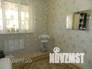 Дом 184м², 2-этажный, участок 4 сот.  