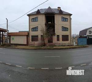 Коттедж 394м², 3-этажный, участок 2 сот.  