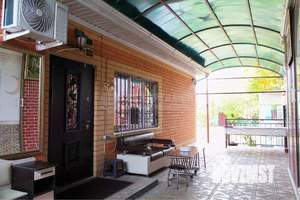 Дом 156м&sup2;, 1-этажный, участок 6 сот.  