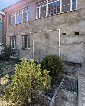 Дом 176м², 2-этажный, участок 4 сот.  