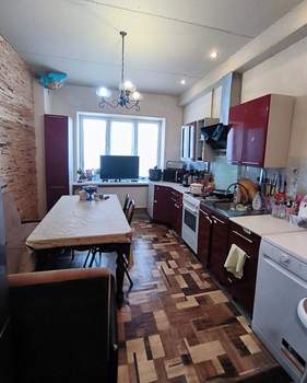 Дом 140м², 2-этажный, участок 5 сот.  