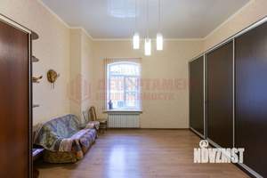 Коттедж 354м², 2-этажный, участок 7 сот.  