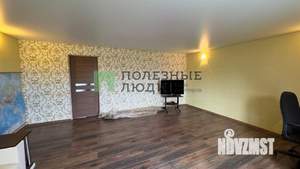 Дом 130м², 2-этажный, участок 8 сот.  