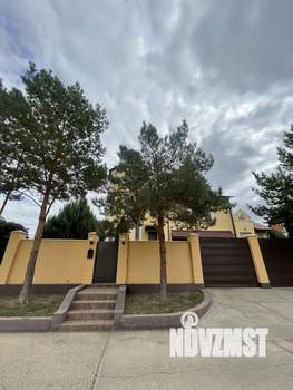 Коттедж 629м², 2-этажный, участок 18 сот.  