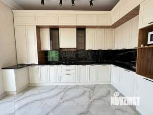 Коттедж 233м², 2-этажный, участок 7 сот.  